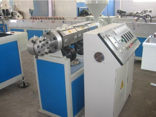 Maszyna do produkcji rur z tworzywa sztucznego z podwójną śrubą 380v 50hz