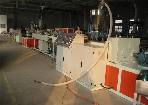 W pełni automatyczne wytłaczarki do rur z tworzyw sztucznych / Maszyna do produkcji rur PVC
