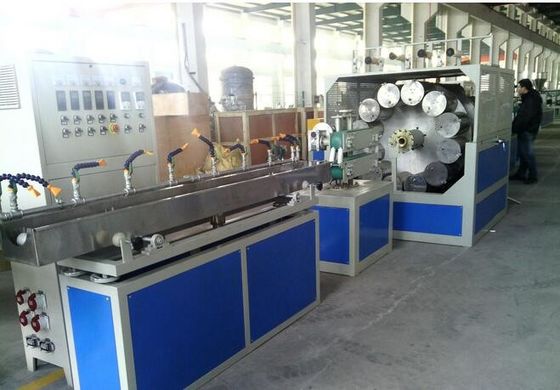 Maszyna do wytłaczania rur z podwójną śrubą Maszyna do produkcji miękkich rur wzmocnionych włóknem PVC