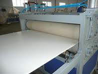 Linia do produkcji płyt piankowych WPC Wytłaczarka do drewna z tworzywa sztucznego do płyt dekoracyjnych Pvc Wpc
