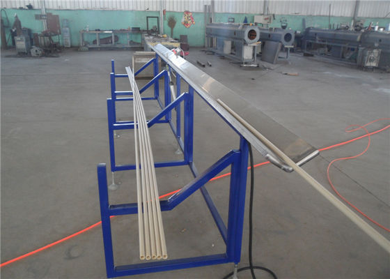 Sprzęt do wytłaczania tworzyw sztucznych / Maszyna do produkcji rur PVC UPVC, standard CE