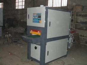 Maszyna do szczotkowania profili / płyt / płyt WPC, maszyna do laminowania na gorąco