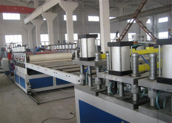 Maszyna do produkcji płyt z pianki PVC Celuka, linia do produkcji płyt z tworzyw sztucznych CE ISO9001