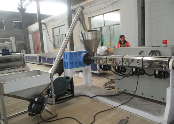 Okno o szerokości 240 mm Linia produkcyjna profili WPC 250 kg / h