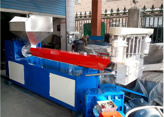 Dobra cena. Odpadowe granulaty do recyklingu tworzyw sztucznych Produkcja wytłaczarki dwuślimakowej Siemens Motor w Internecie