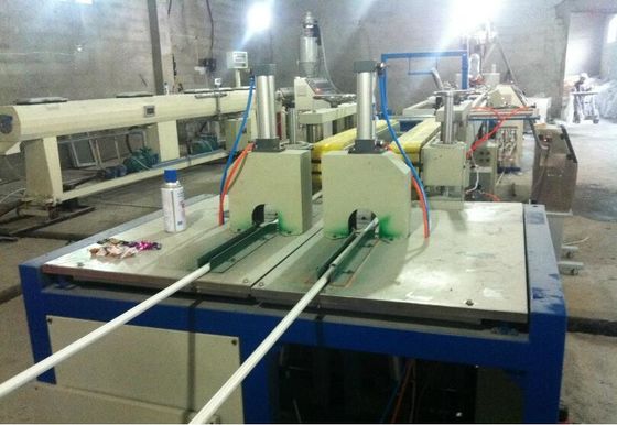 Dobra cena. Maszyna do produkcji sztywnych rur PVC Daul Line, instalacje rur PVC 2 * 8 m / min w Internecie
