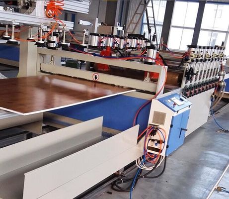SJSZ80X156 Linia produkcyjna płyt foliowych z PVC Wysokiej wydajności maszyna do wytłaczania płyt celuki do użytku przemysłowego