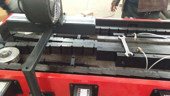 PP PE 9mm do 40mm Wodochłodzona linia produkcyjna rur falistej z jednej ściany