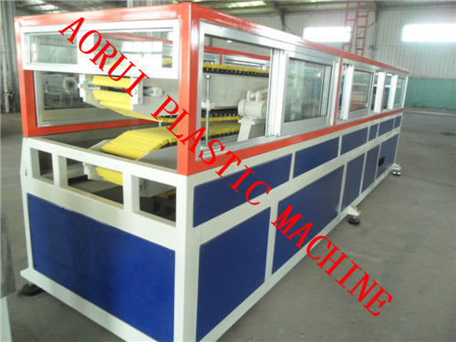 Dobra cena. WPC Panel ścienny / Decking Plastic Profile Linia do wytłaczania 160-280 kg / h w Internecie