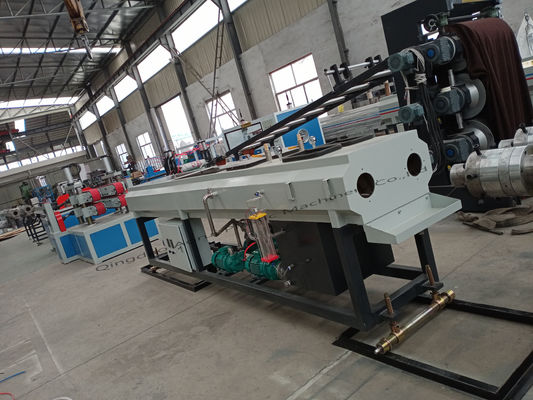 Wysokowydajna linia do wytłaczania rur z tworzyw sztucznych z PVC 120 kg / H Linia do produkcji podwójnych rur